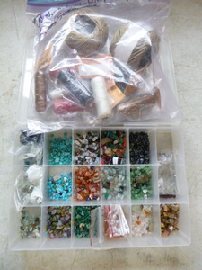 lot 87 image: Jewelry Making Supplies