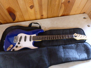 lot 100 image: Karera Electric Guitar with Case
