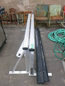 lot 118 image: TracRAc Aluminum Cargo Rack