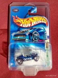 lot 7 image: 2004 Hot Wheels Treasure Hunt - Meyers Manx