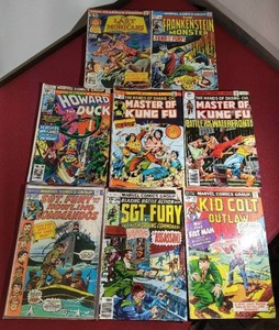 lot 9 image: (8) Vintage Marvel Comics