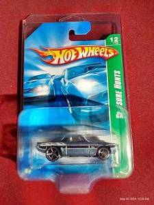 lot 33 image: 2008 Hot Wheels Treasure Hunt - 69 Camaro