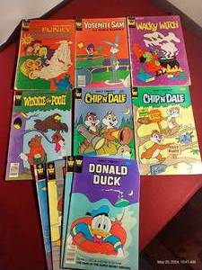 lot 35 image: (10) Vintage Whitman Comics - Disney, Etc