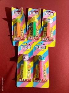 lot 43 image: 1997 Pez Kooky Zoo Set (5)
