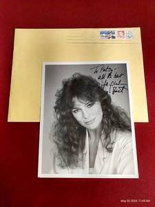 lot 55 image: Autographed 1990s Photo of Jacqueline Bisset