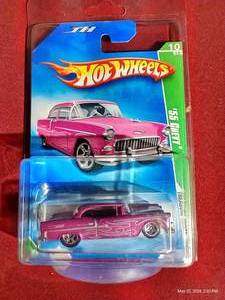 lot 70 image: 2009 Hot Wheels Treasure Hunt - 55 Chevy