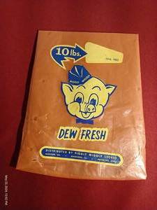 lot 140 image: Vintage Plastic Piggly Wiggly (Potato) Sack