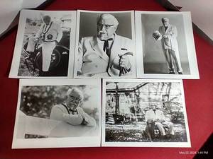 lot 154 image: (5) Vintage Glossy Colonel Sanders Promotional Photos