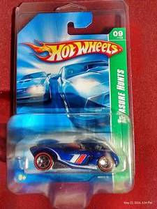 lot 186 image: 2008 Hot Wheels Treasure Hunt - 16 Angels