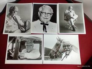 lot 225 image: (5) Vintage Glossy Colonel Sanders Promotional Photos