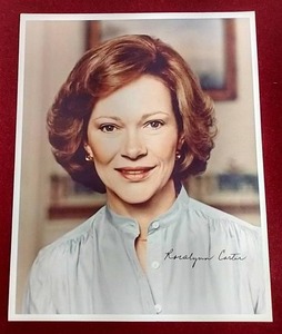 lot 239 image: Autographed 1990s Photo of Rosalynn Carter