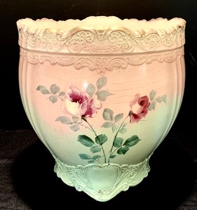 Pretty Vintage White Vase with Roses