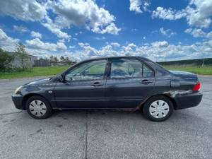 lot 23L image: 2004 Mitsubishi Lancer ES
