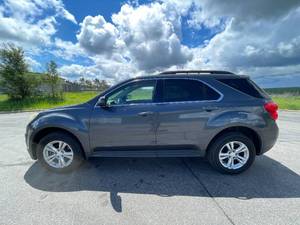 lot 16 image: 2011 Chevrolet Equinox LT