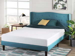 lot 15 image: ZINUS 8 Inch Green Tea Memory Foam Mattress Size Twin 05272425