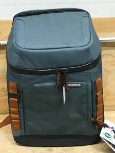lot 50 image: CleverMade Pacifica Backpack Cooler - 20 Can Insulated Leak Resistant Cooler