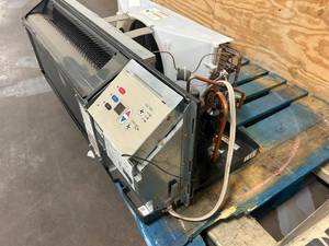 lot 123 image: AMANA Model HEC094H35A GA PTAC Heating and Cooling Unit