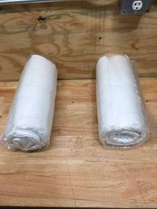 lot 166 image: Utopia Bedding Bed Pillows for Sleeping King Size (White), Set of 2