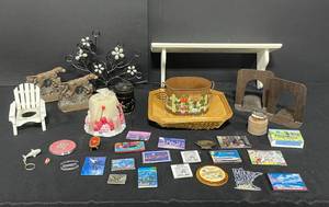 lot 63 image: Assorted Collectibles, Home Decor, and Souvenirs Lot