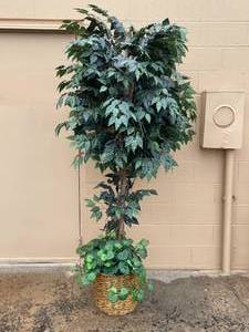 lot 83 image: Large Artificial Tree in Wicker Basket