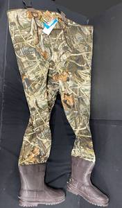 lot 107 image: Columbia Decoy 3.5MM Wader Stout Mens Size 14