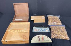 lot 125 image: Lot of Wooden Boxes, Wall Decor, and Beads