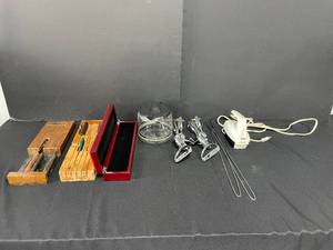 lot 30 image: Mixed Lot of Hand Tools, Kitchen Items, and Electrical Accessories