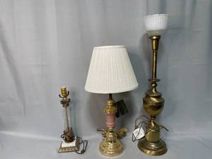 lot 80 image: Assorted Vintage Table Lamps - Set of 3