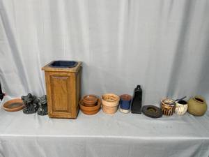 lot 148 image: Assorted Ceramic and Terracotta Planter Pots with Wooden Stand