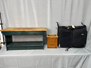 lot 160 image: Assorted Furniture and Travel Bag Set