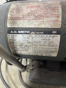 lot 64 image: AO Smith Grinder