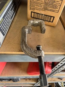 lot 4 image: Hand Press