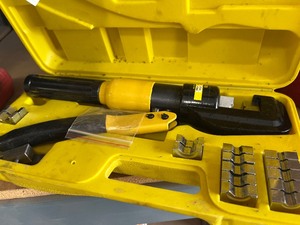 lot 6 image: Hydraulic  Crimping Tool