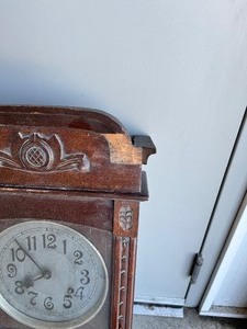 lot 43 image: Old Clock