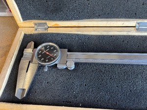 lot 40 image: Long Caliper