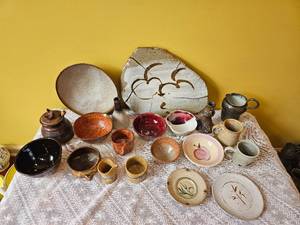 lot 110 image: Large Earthenware Ceramic Art Pottery Collection