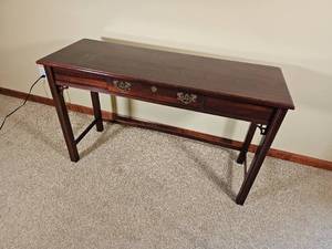 lot 119 image: Lenior House Traditional Console Table