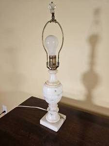 lot 142 image: Vintage Marble Carved Table Lamp