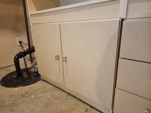 lot 170 image: Modular Utility Storage Group A