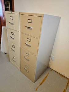 lot 152 image: Filing Cabinet Pair