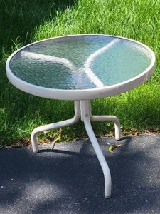lot 154 image: Classic White Round Tempered Glass Patio Side Table Pair