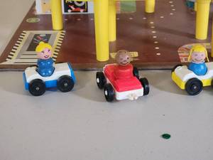 lot 260 image: Vintage Fisher-Price Parking Garage Toy Set with People & Vehicles