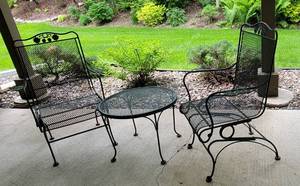 lot 42 image: Iron Patio Rocker Chairs and Side Table