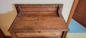 lot 97 image: Antique Carved Oak Washstand