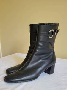 lot 175 image: Black Coach Irina Boots  Size 9B, Made in Italy