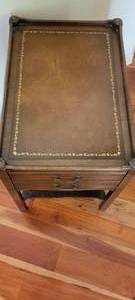 lot 26 image: Mahogany Leather Inlaid Single Drawer Side Table