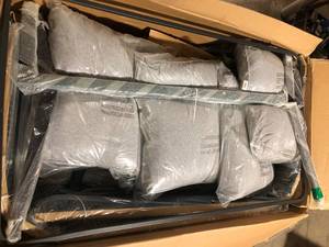 Heather Glen 3 Pc Corner Sectional Customer Returns See Pictures