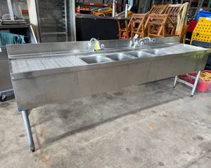 lot 25 image: Four Basin Sink