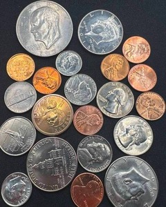 lot 19 image: $4.68FV Uncirculated Clad Coinage (21 coins)