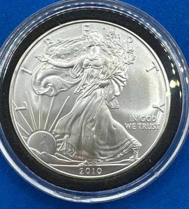 lot 47 image: 2010 Early Release .999 Silver Gem American Eagle